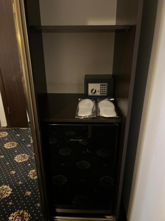 Hotel New Royal ティビリシ エクステリア 写真